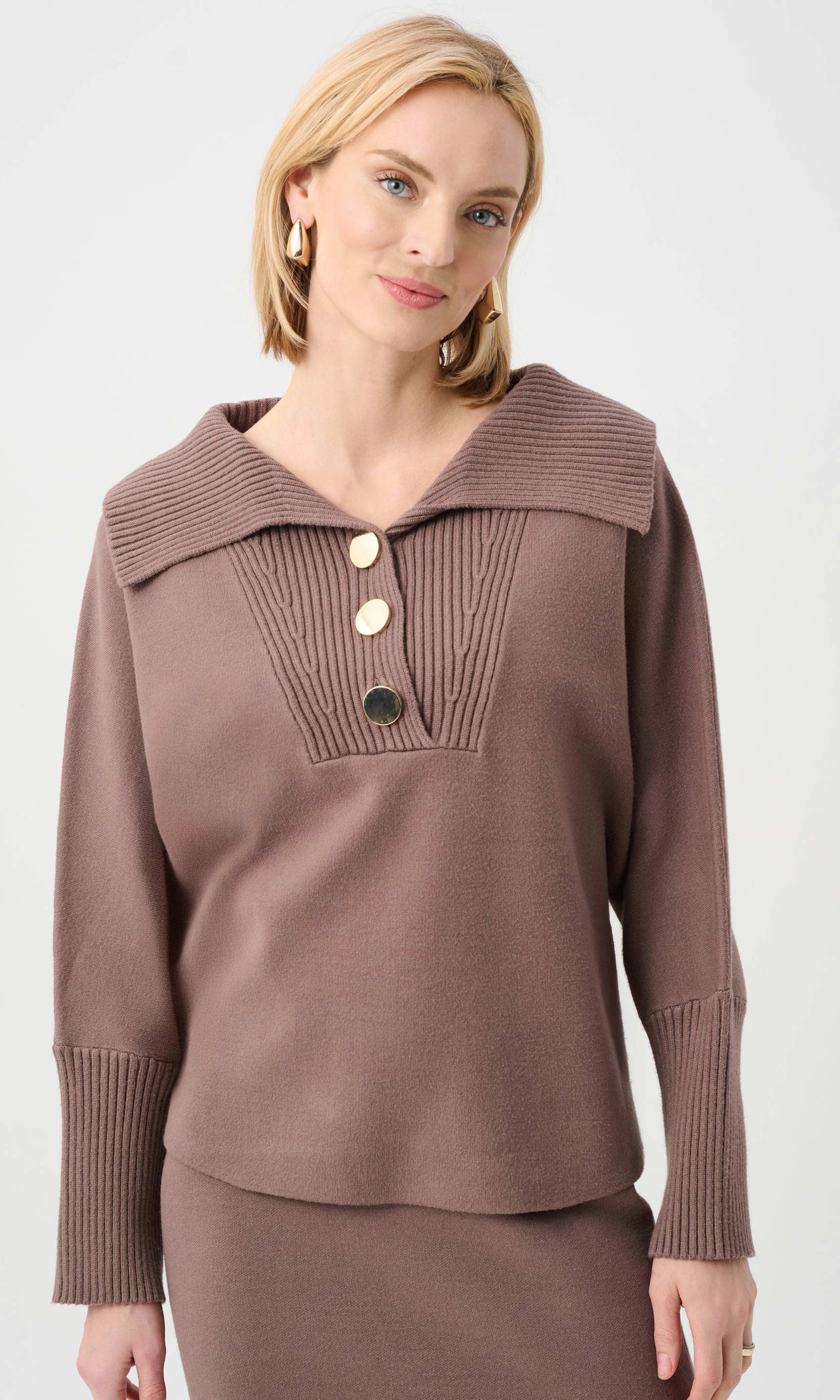 Ribkoff Shawl-Neck Sweater