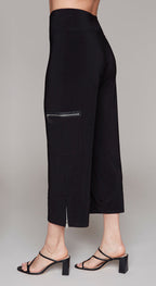 Zip Pocket Crop Pant