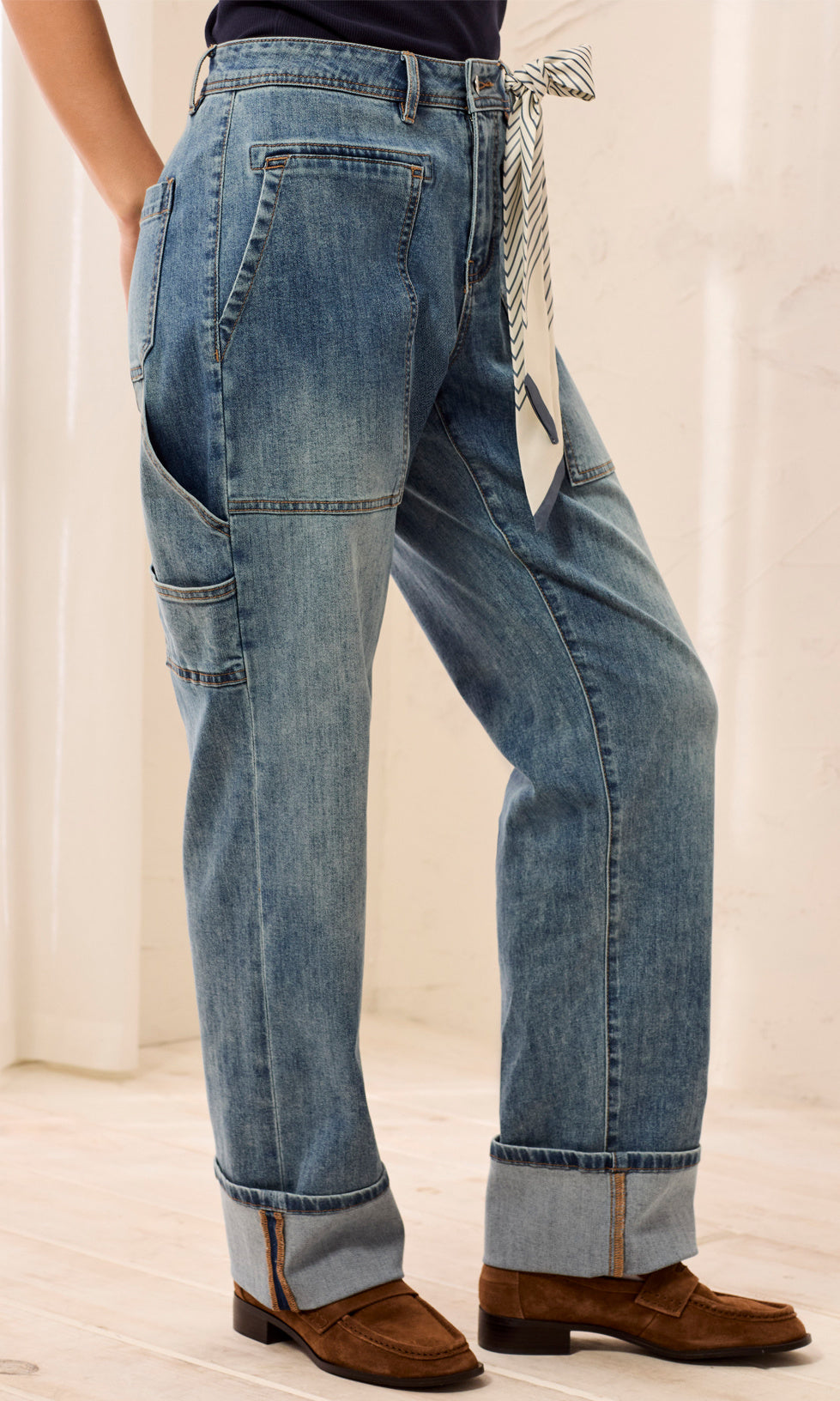 Carpenter Jean w/Removable Scarf