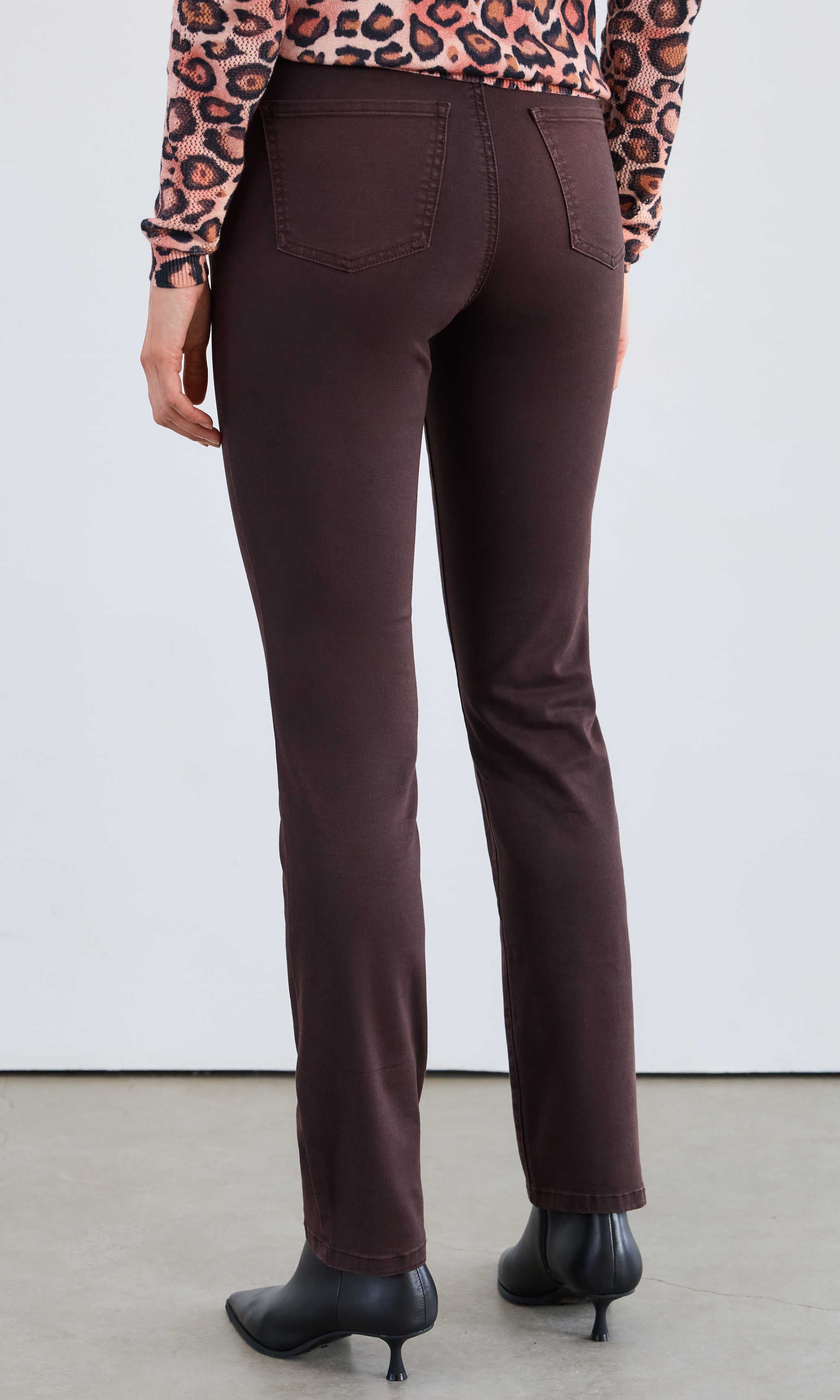 Five Pocket High Rise Straight
