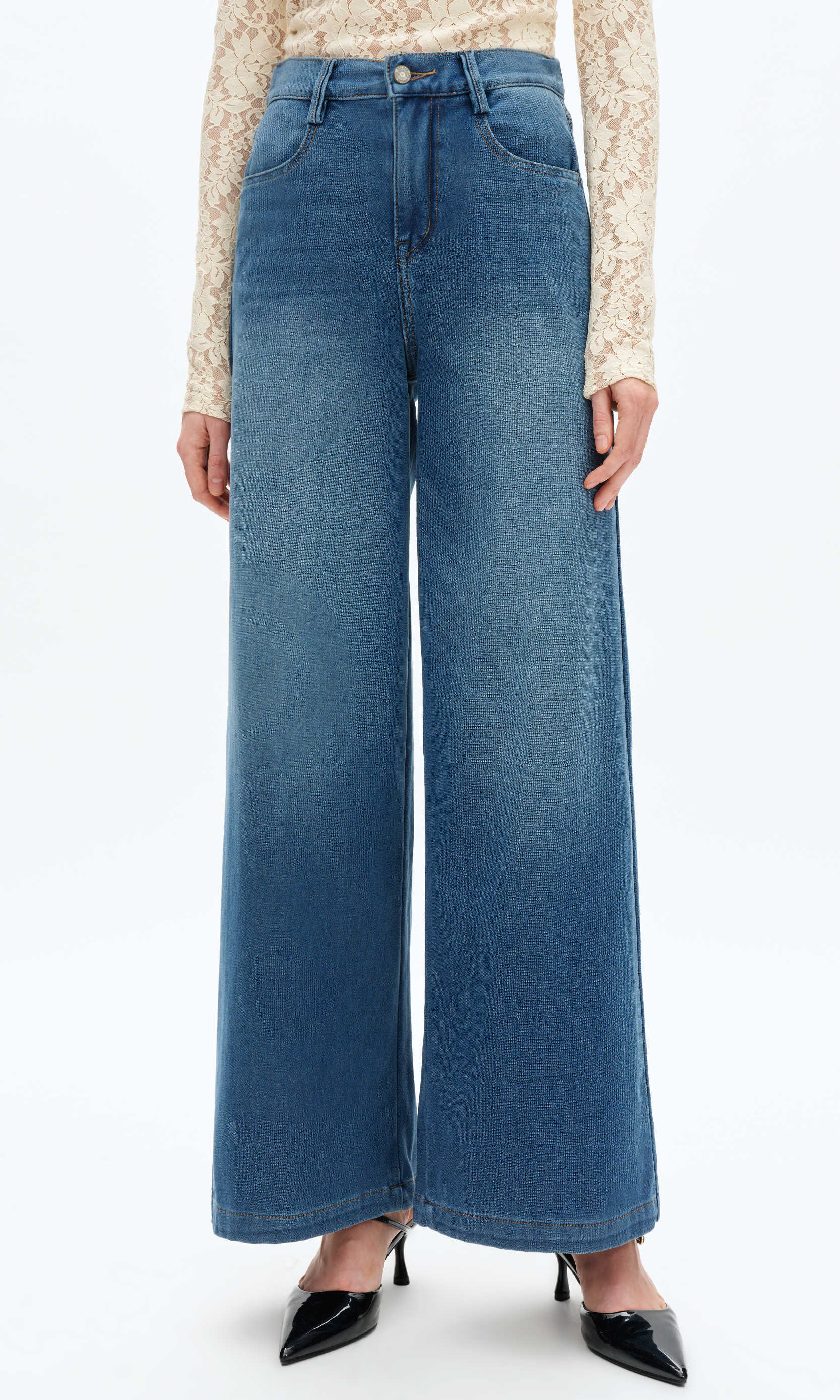 High Rise Wide Leg Jean