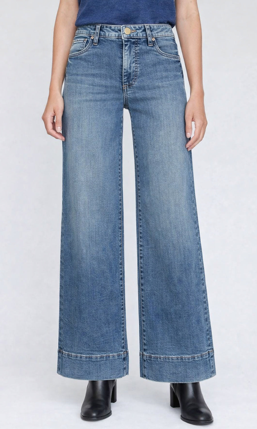 Wide-Leg Cropped Denim Jeans