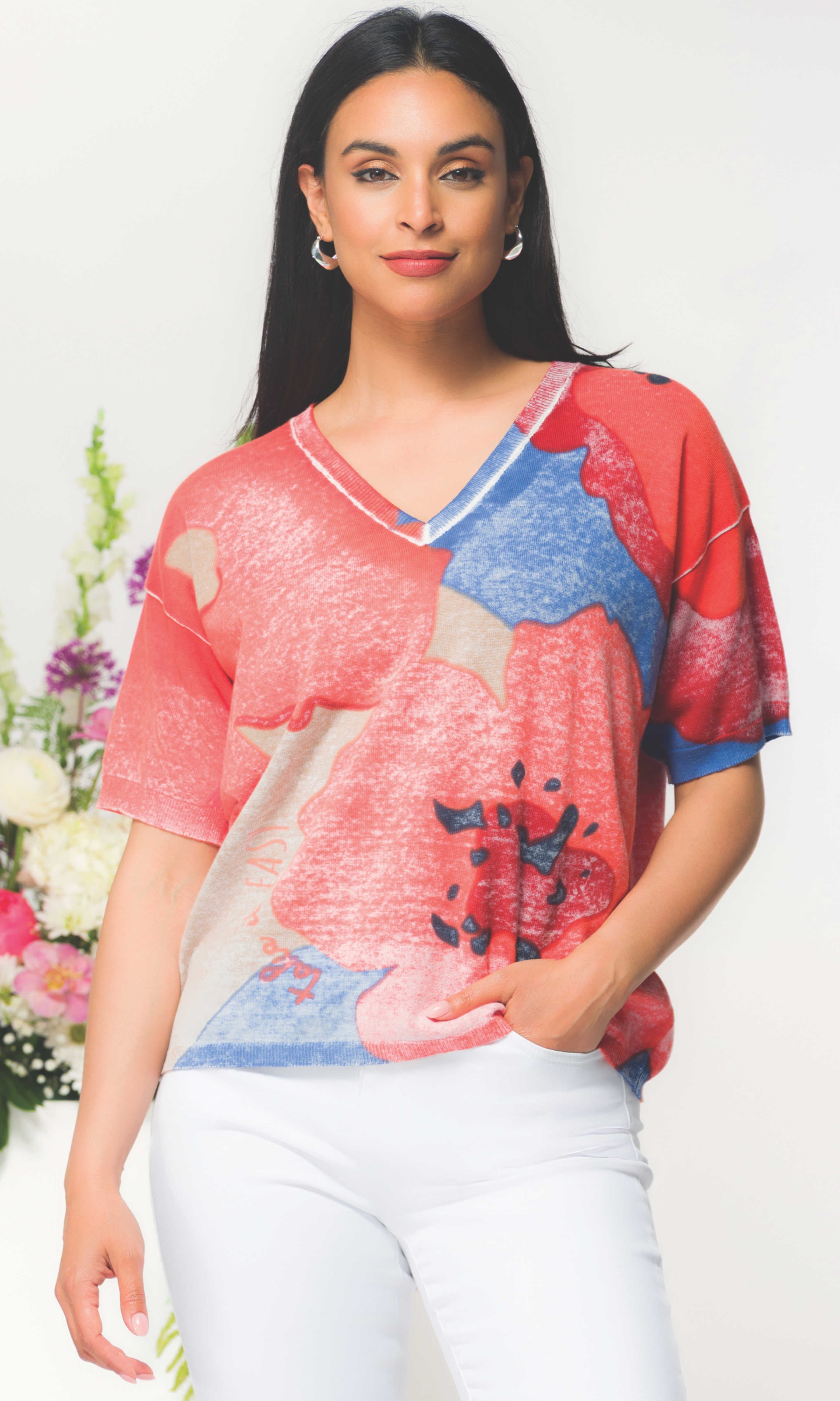 Abstract Print V-Neck Knit Top