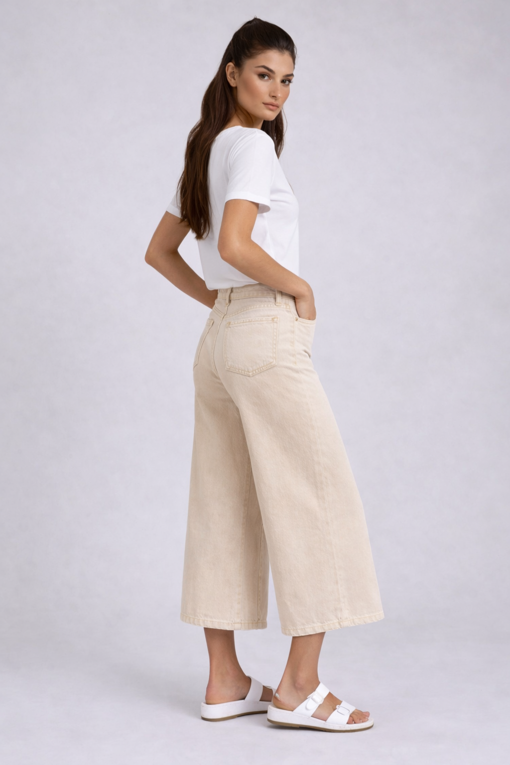 Cropped Wide Leg Denim